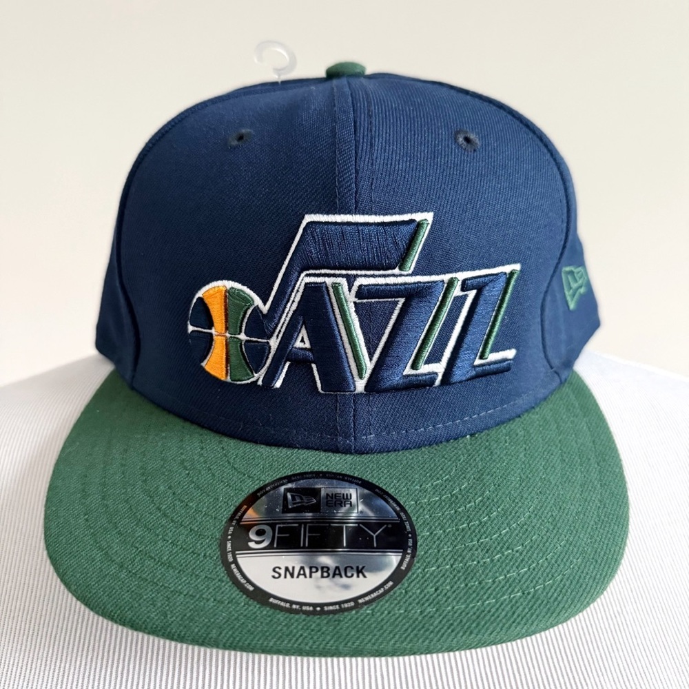 New Era Utah Jazz 9FIFTY Snapback Hat Mens NBA Fan Gear Gift Navy Blue Green